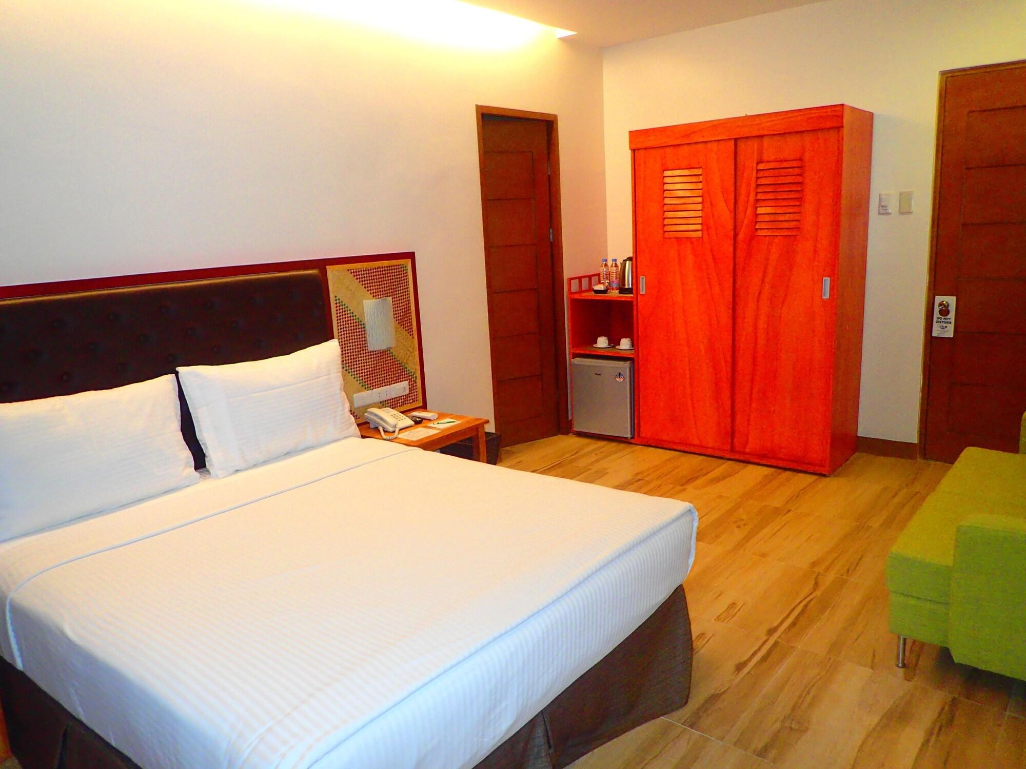 Aozora Seaside Mactan Hotel Đảo Mactan Ngoại thất bức ảnh