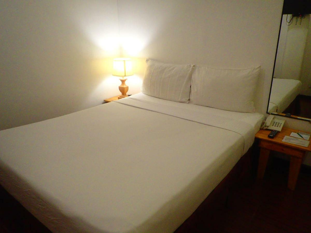 Aozora Seaside Mactan Hotel Đảo Mactan Ngoại thất bức ảnh